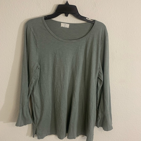 T.La Tops - 5/$25 Anthropologie women’s Long-Sleeve Tee. Size XL EUC